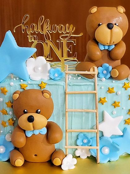 CookieDust by Janice - Custom & Celebration Cakes Baby's First Moments photo 3