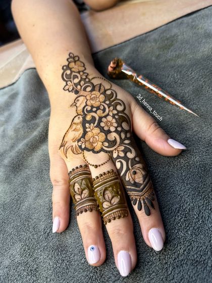 3D Henna Touch - Festive & Occasional Mehndi Minimalist & Chic Henna photo 5