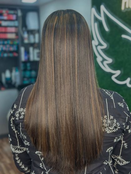 Sun-Kissed Balayage & Highlights photo 20