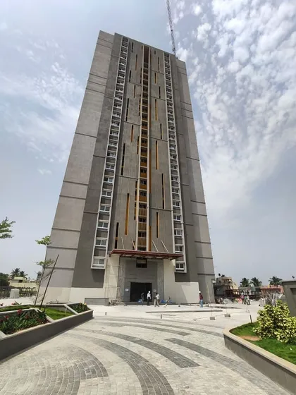 This dramatic view of a residential apartment tower on Tumkur Road highlights our expertise in designing high-rise buildings that are both structurally sound and aesthetically distinct.