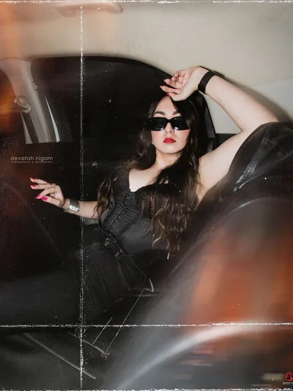 Another shot from the car shoot, using motion blur to create a paparazzi-style effect.