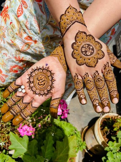 A beautiful mandala design, perfect for someone who wants a simple yet striking look. The name "Samrin" is also included.