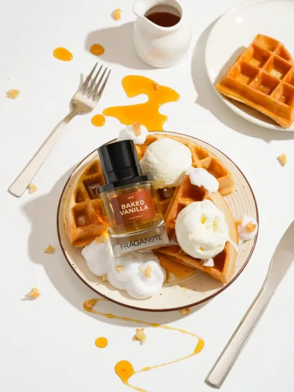 We excel at conceptual photography that tells a unique story. By pairing this 'Baked Vanilla' fragrance with a plate of waffles, we visually translated the scent into a delicious, wearable dessert.
