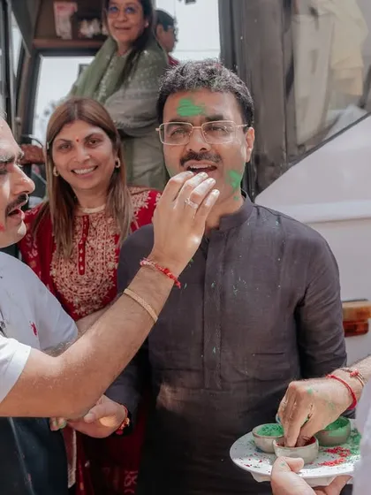 Guests being welcomed with tilak and colors as they arrive. Our hospitality management ensures every guest feels special and included from the moment they step in.