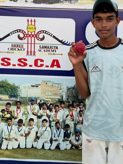A fantastic performance by our bowler Udit Kumar, proudly holding up the ball after taking a 5-wicket haul in a match. A true match winning spell from a future star.