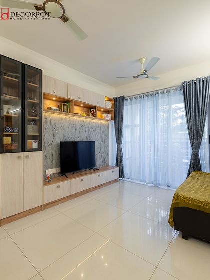 Decorpot - Custom Wardrobes & Storage Solutions Elegant Living & Entryway Storage photo 17