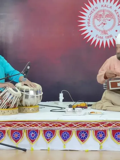 On stage with Ustad Kiran Pal Singh Ji at the concert organised by Pracheen Kala Kendra in Chandigarh. It was a wonderful exchange of musical ideas.
