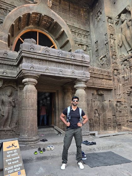 Raghu Ramappa - Guided Motorcycle Heritage Tours Destination: Maharashtra Expedition (Ajanta & Ellora) photo 4