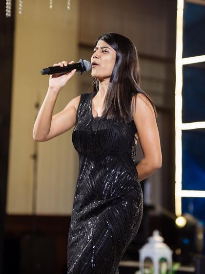 Ruchi Shah - Corporate Event Hosting Awards Nights & Gala Dinners photo 15