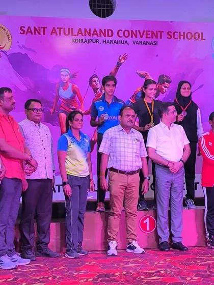 Our sprinter Sheetal Nagar wins the silver medal in the 100m race at the CBSE National Athletes Championship in Varanasi. A national-level achievement.