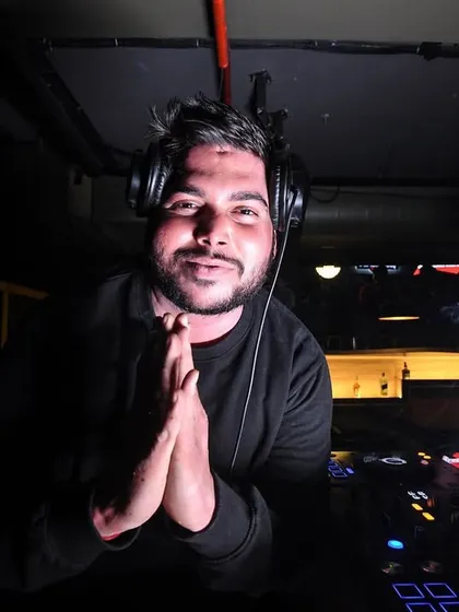 A moment of gratitude during Diwali. I'm thankful for every opportunity to share my love for music and create happy memories.