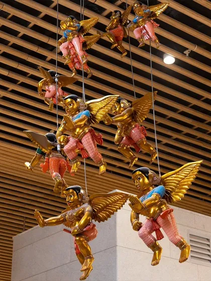 We believe in taking art beyond the gallery and into public spaces. This installation at the Bengaluru Airport, created by Santosh Kumar Chitragar, uses the timeless Kinnala craft of Karnataka to represent the 'Navarasa' or nine emotions. It is our hope that art becomes part of every traveler's story.
