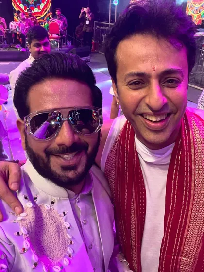 A quick selfie with the man himself, Salim Merchant, during the Rangraas Navratri event. It's an honor to work alongside such musical geniuses.