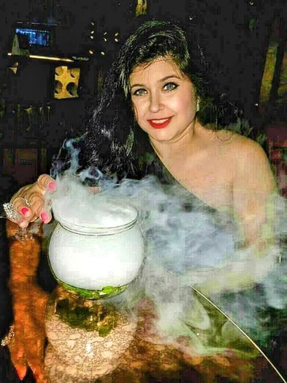 Dresses, Gowns & Kaftans photo 12