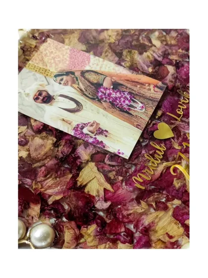 This gallery shows a variety of my personalized photo frames and date keepsakes. From romantic floral designs to minimalist date frames, each piece is handcrafted to preserve your most precious memories.