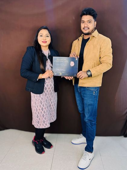 Another student ready to start her journey as a professional hairstylist. Congratulations on completing the course!