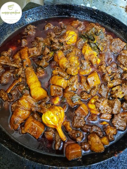 The best of both worlds: a rich and savory curry made with a combination of pork and buff.