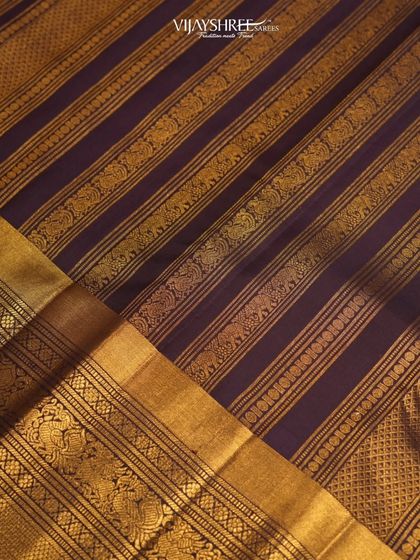 A pink Kanjivaram with a rich gap pallu and a traditional border, another beautiful option from our Varamahalakshmi collection.