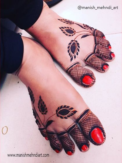 Beautiful Leg & Foot Designs photo 4