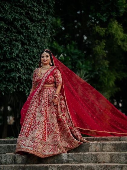 Journeys By Vivek - Wedding Photography Bridal Portraits: Regal & Radiant photo 62