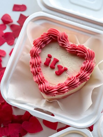 Gobble Cake - Designer & Bento Cakes Bento Cakes: Small Cakes, Big Personality photo 12