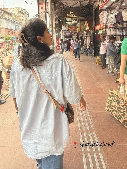 Life lately, navigating the charming and chaotic lanes of Chandni Chowk. This is where you can find some of the most amazing hidden gems for wedding shopping.