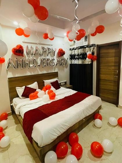 Romantic & Anniversary Decorations photo 25