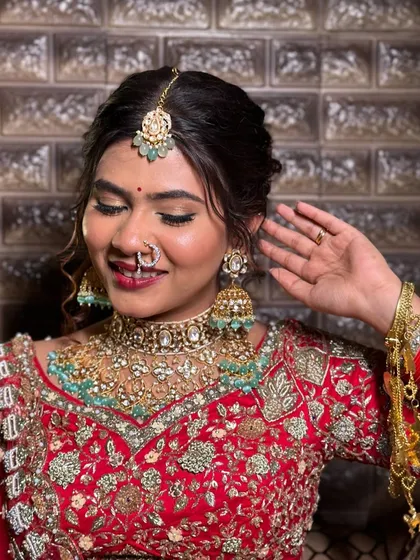 Another happy moment, her makeup looks fresh and radiant.