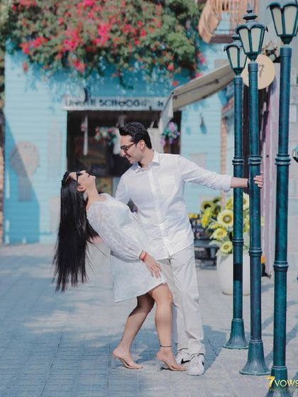 A fun and dynamic dancing shot. The makeup is designed to stay put and look flawless even with lots of movement.