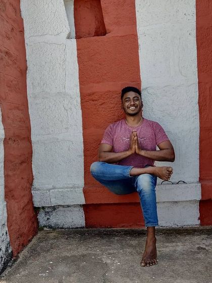 Rakshith Setty - Multi-Style Yoga Instruction My Personal Practice: Asanas & Insights photo 35