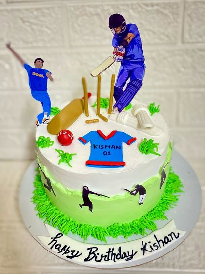 The all-time favourite theme for every Indian. This crunchy butterscotch cricket-themed cake is perfect for any aspiring cricketer's birthday.