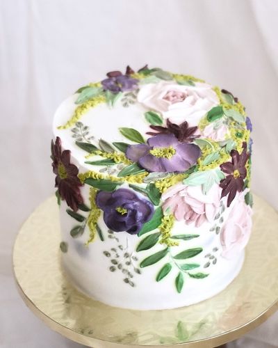Custom Cakes