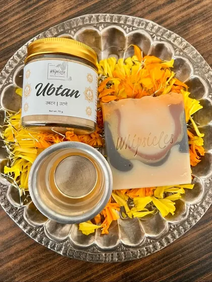 For us, Diwali celebrations begin with the sacred 'pahili anghol' or first bath. This ritual tray, featuring our handcrafted Noor Santhal soap and traditional Ubtan, is prepared with marigold petals, ready to welcome the festival of lights with fragrant, natural goodness.