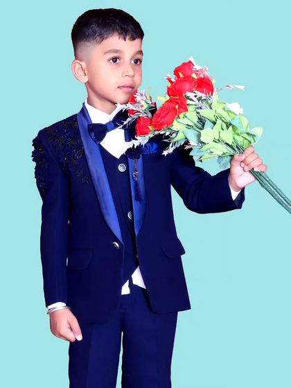 Costume Bank - Photoshoot & Videography Packages Newborn & Kids Photography photo 24