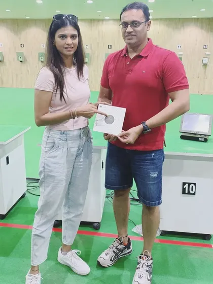 It is always an honor to host fellow champions. Here I am with Dhyanchand Awardee and Commonwealth medalist, Trupti Murgunde. A champion's mindset is universal, and she took to shooting like a natural. It proves my belief: win in the mind, and you will win in life.