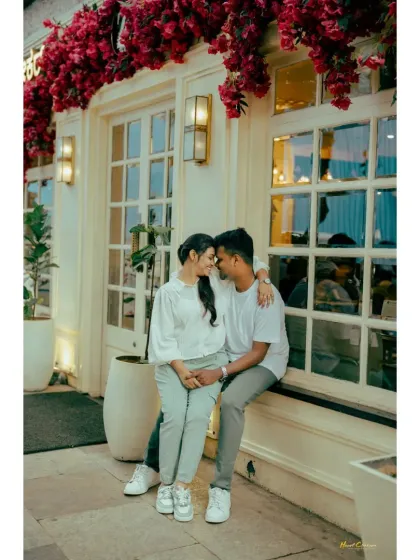 Heart Clickers - Pre-Wedding & Couple Photoshoots Casual Love Stories photo 29