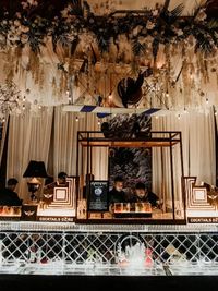 Themed & Personalized Bar Experiences