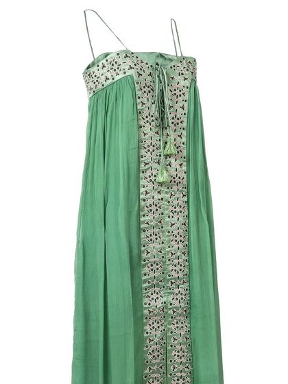 Apparel Photography: On-Model & Product photo 5