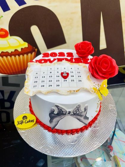 Elegant & Celebration Cakes photo 24