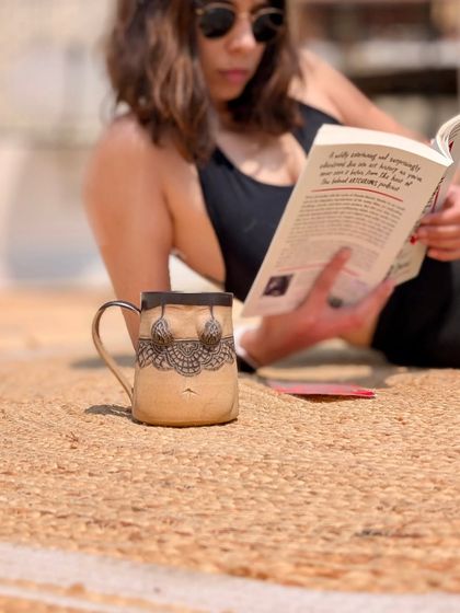 A quiet moment with a Déesse mug. I design my pieces to be part of your daily rituals, to be used and loved, not just admired on a shelf.