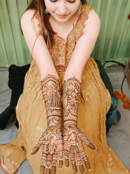 Intricate Bridal Mehendi photo 60