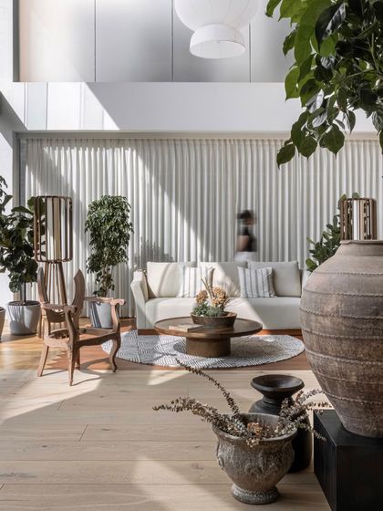 Aakriti Saraf Design - Full-Service Residential Interior Design The Art of Stillness: Living & Social Spaces photo 39