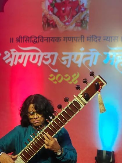 A focused shot of me playing at the Siddhivinayak Temple concert. It is an honor to offer my music at the feet of Ganpati Bappa.