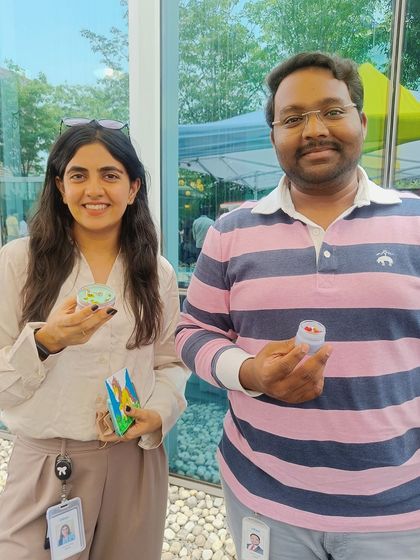 Paint Cafe Studio - Corporate Art Workshops Live Art Booths for Parties & Events photo 12