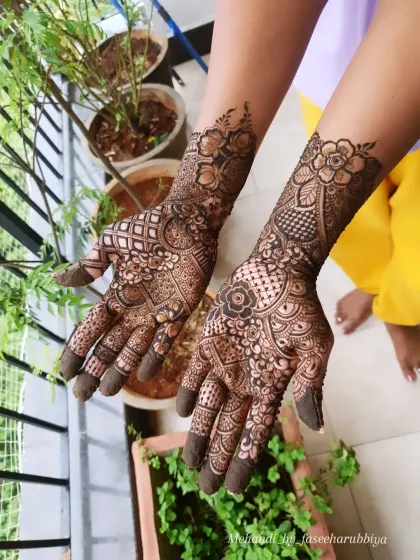 Another shot of this non-bridal design, showing the beautiful contrast against the natural greenery.