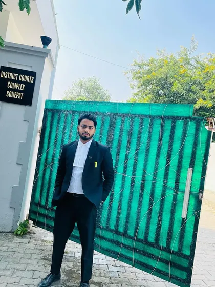 At the entrance of the District Courts Complex in Sonipat. Accessibility across different jurisdictions in the NCR is part of the comprehensive service I offer.
