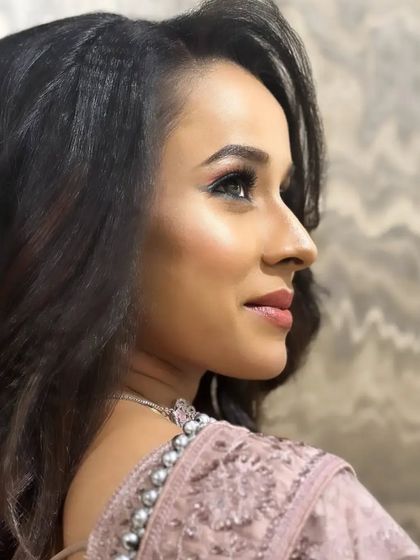 Engagement & Pre-Wedding Glam photo 16