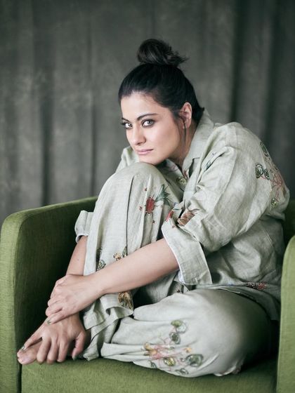 A different take on green, this time a casual printed co-ord set, perfect for a relaxed day of promotions.