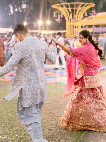 Golden Hour Engagements photo 6