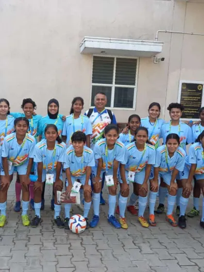 The Delhi Junior Girls team, featuring our very own Tanya Singh, ready for the Khelo India U19 Nationals.